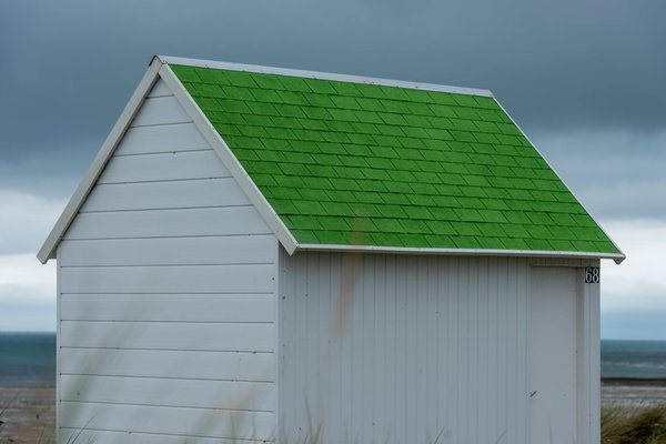 How to ensure you have a smooth embarkation and disembarkation process on UK cruises?